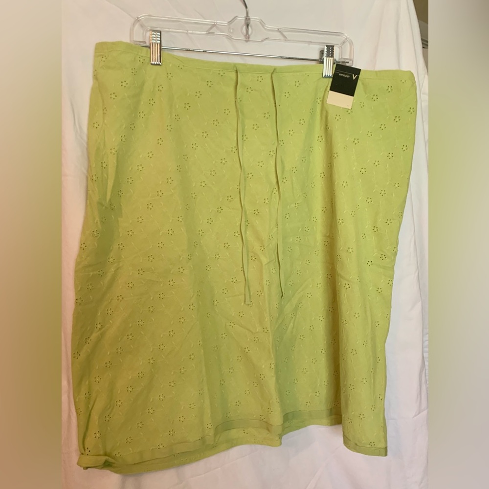 NWT Lane Bryant/Venezia knee length skirt